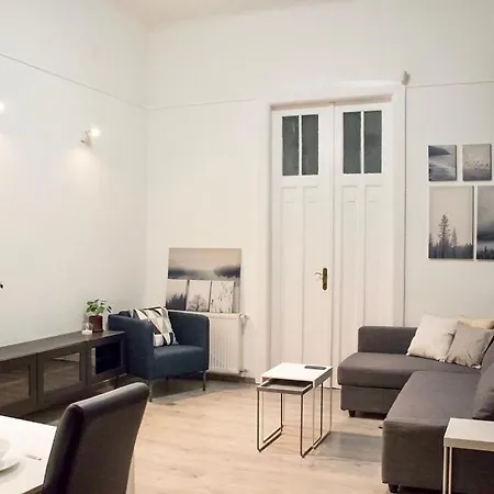 A22 -2 Bedroom