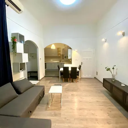 A22 -2 Bedroom Апартаменты Будапешт